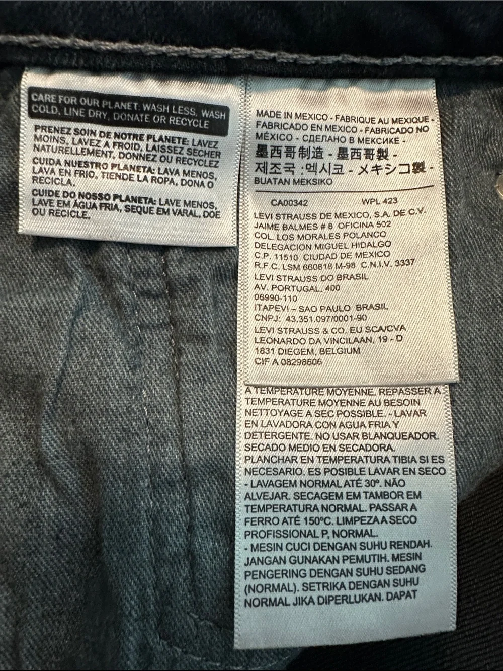 Men’s Authentic Levi’s 505 32 x 32 Dark Wash Jeans NWT - Picture 6 of 7